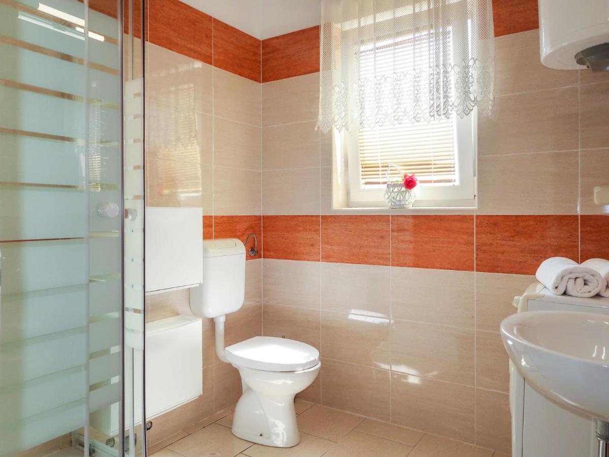 Apartment Marinella - Lbn122 By Interhome Labin  Εξωτερικό φωτογραφία